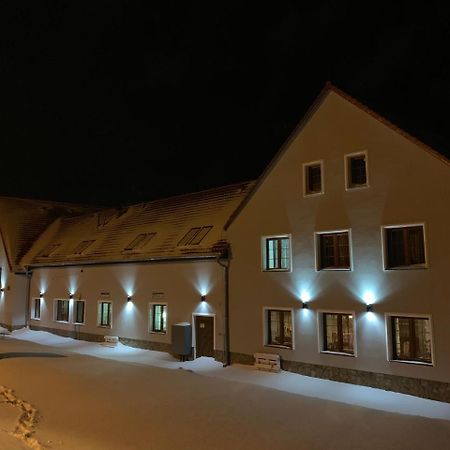Zajazd Zacheta Kamienna Gora Exteriör bild