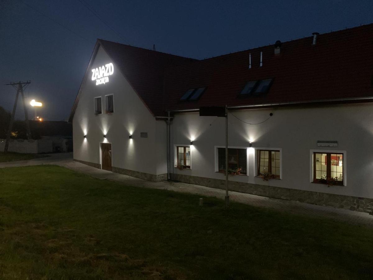 Zajazd Zacheta Kamienna Gora Exteriör bild