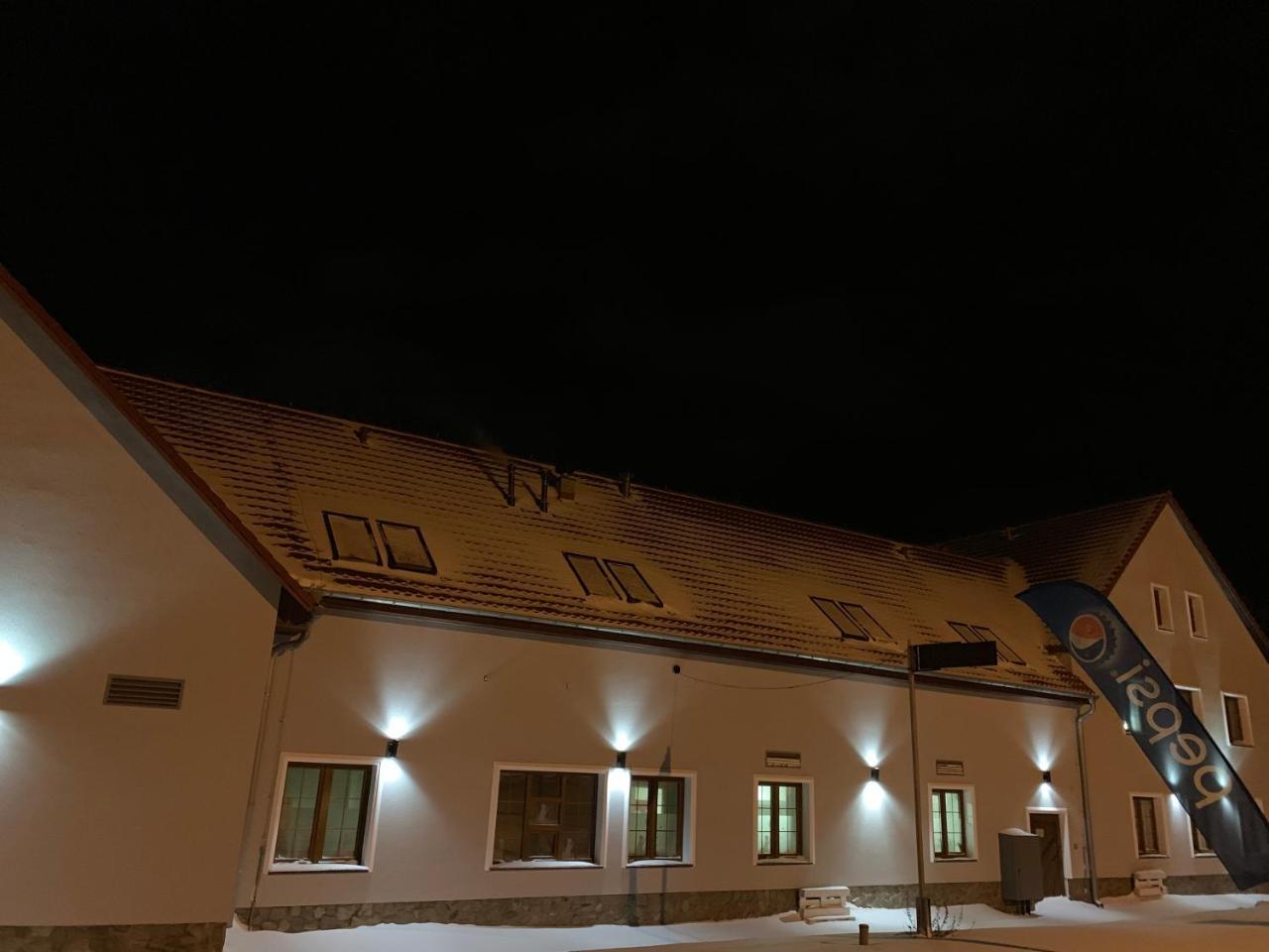 Zajazd Zacheta Kamienna Gora Exteriör bild